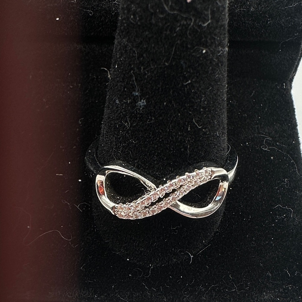 Infinity Pave Silver .925 Ring - Sparkling clear crystal  Accents